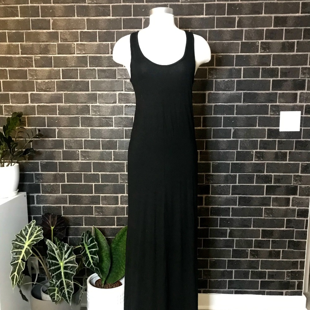 VENUS STRAPPY LOW CUT BACK MAXI DRESS